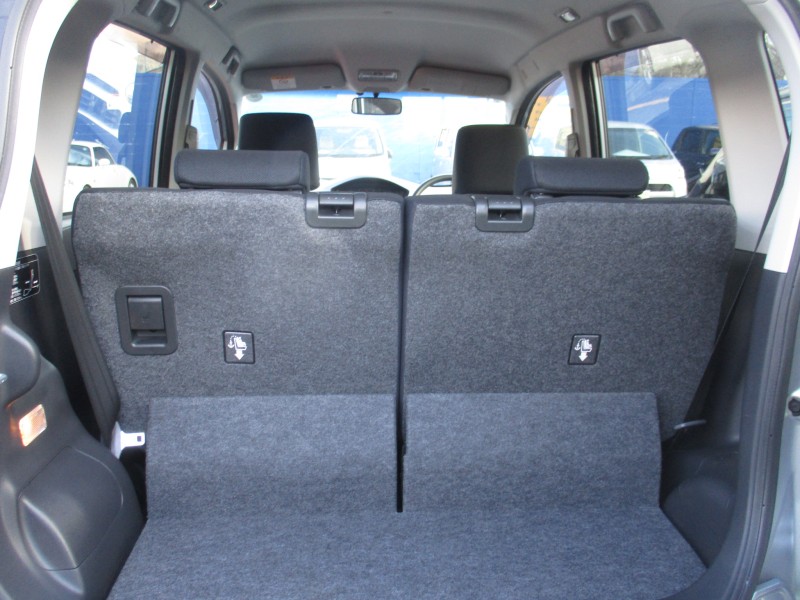 ダイハツ ムーヴ6枚目