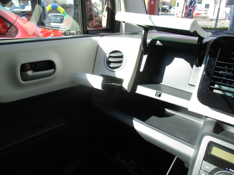 ニッサン モコ14枚目