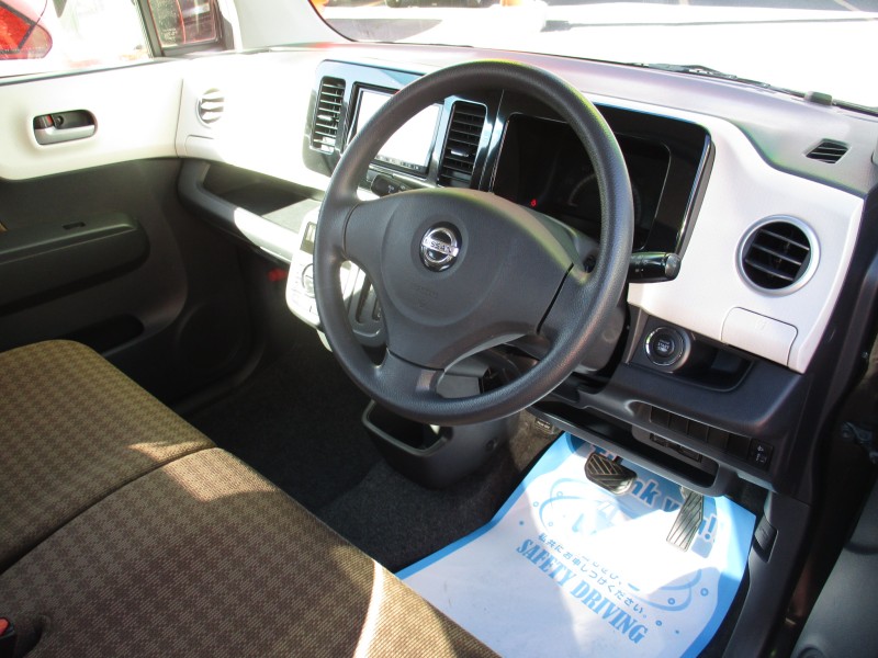 ニッサン モコ8枚目