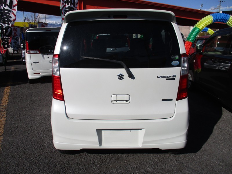 スズキ ワゴンR4枚目