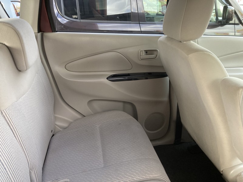 ニッサン デイズ24枚目