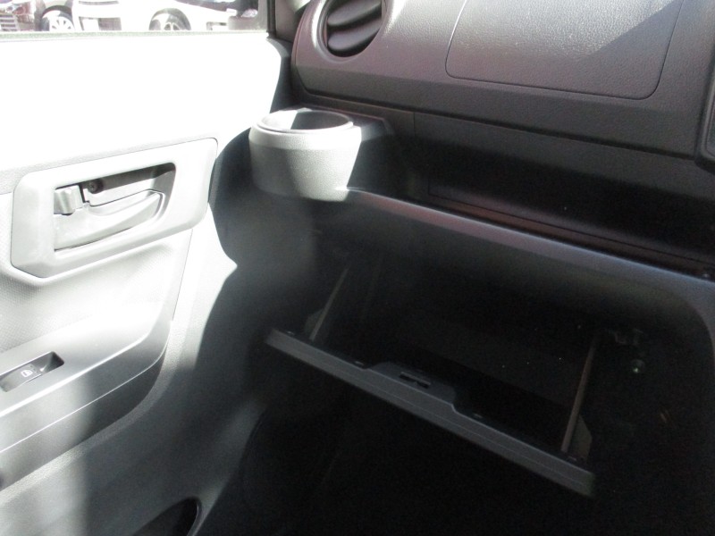 ダイハツ ミライース13枚目