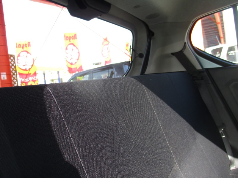 ダイハツ ミライース22枚目