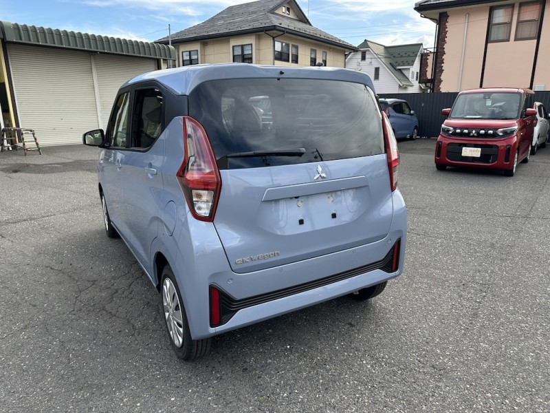 三菱 eKワゴン6枚目