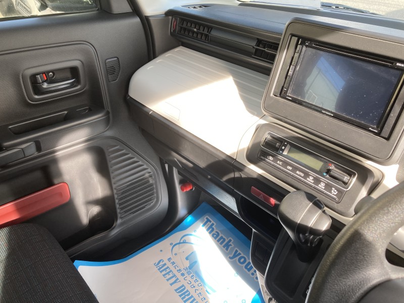 スズキ スペーシア8枚目