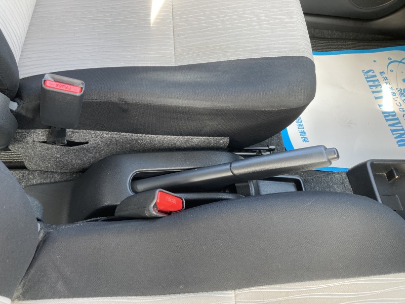 ダイハツ ミライース10枚目