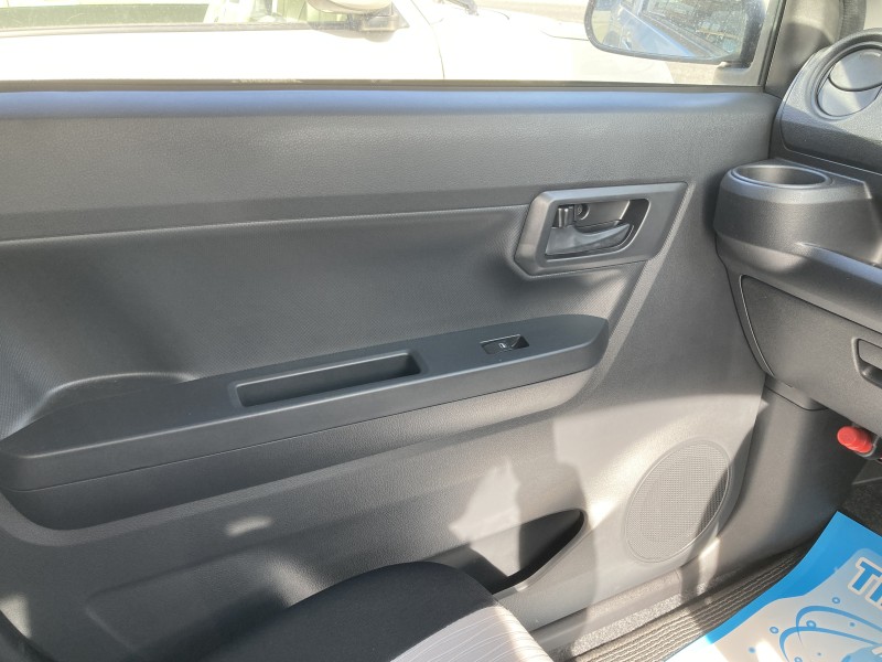 ダイハツ ミライース16枚目