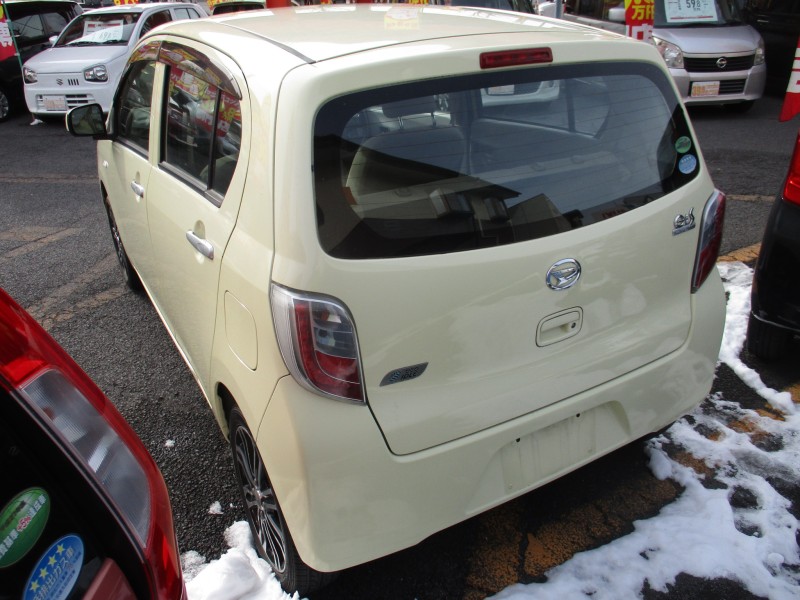 ダイハツ ミライース5枚目