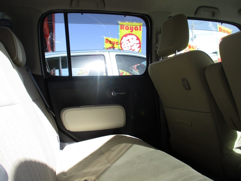 ダイハツ ミラココア24枚目