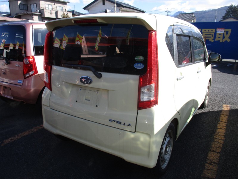 スバル ステラ3枚目
