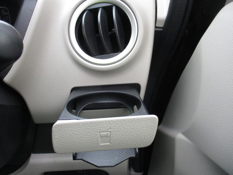 三菱 eKワゴン16枚目