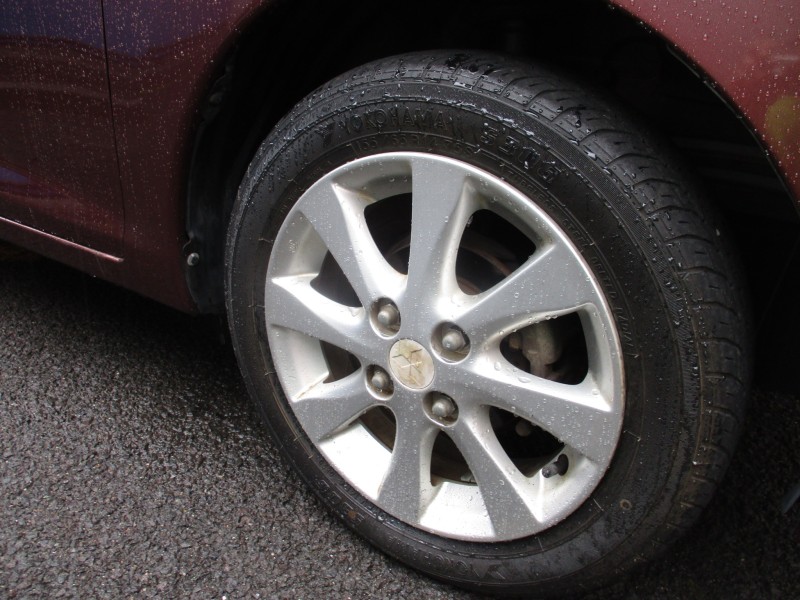 三菱 eKワゴン27枚目