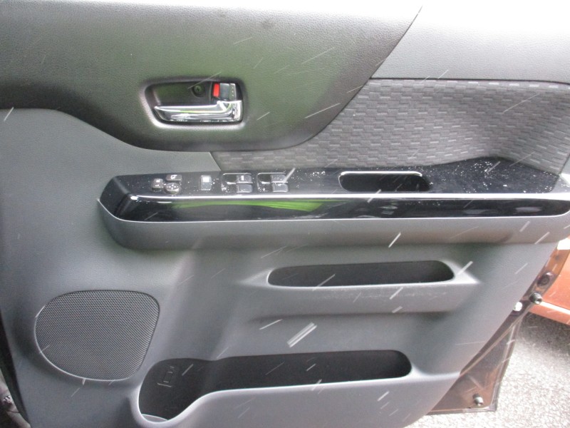 スズキ スペーシア20枚目