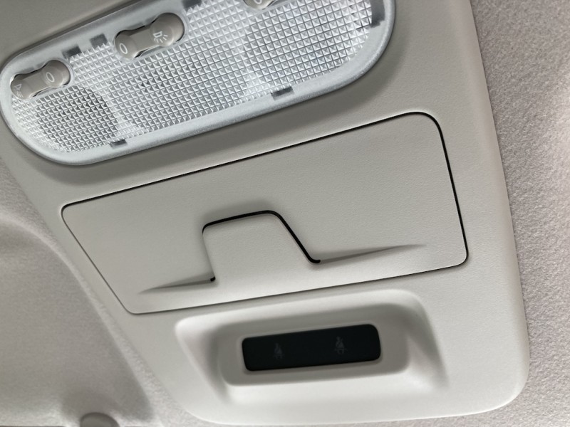 三菱 eKワゴン26枚目