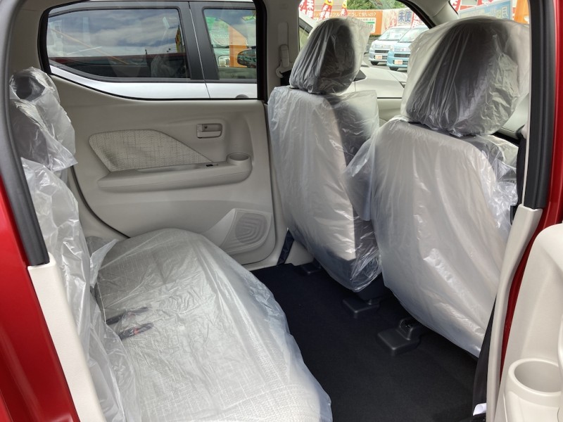 三菱 eKワゴン27枚目