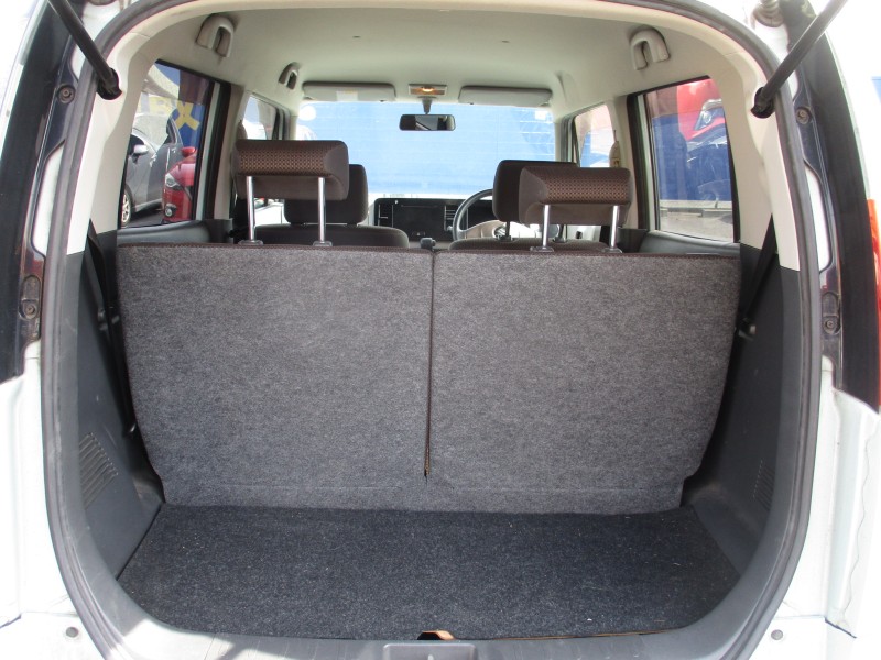 スズキ MRワゴン6枚目