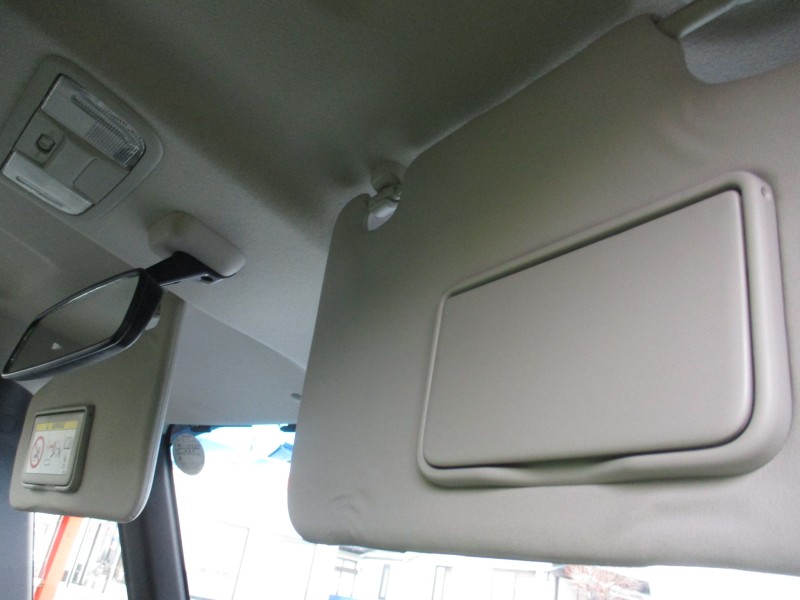 ホンダ N BOX23枚目