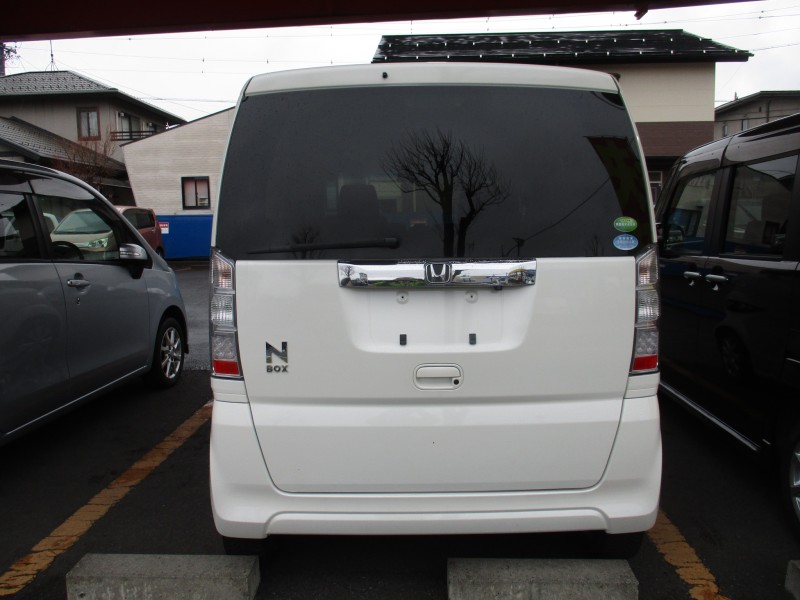 ホンダ N BOX4枚目