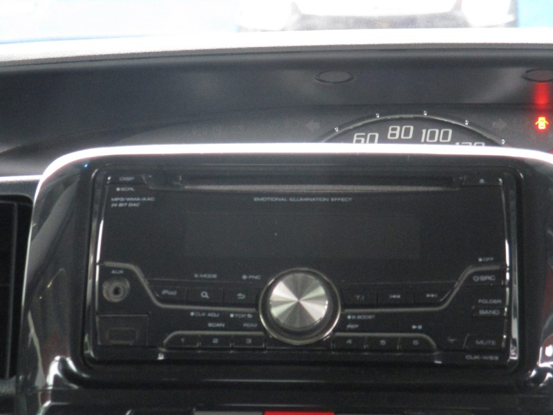 ダイハツ タント13枚目