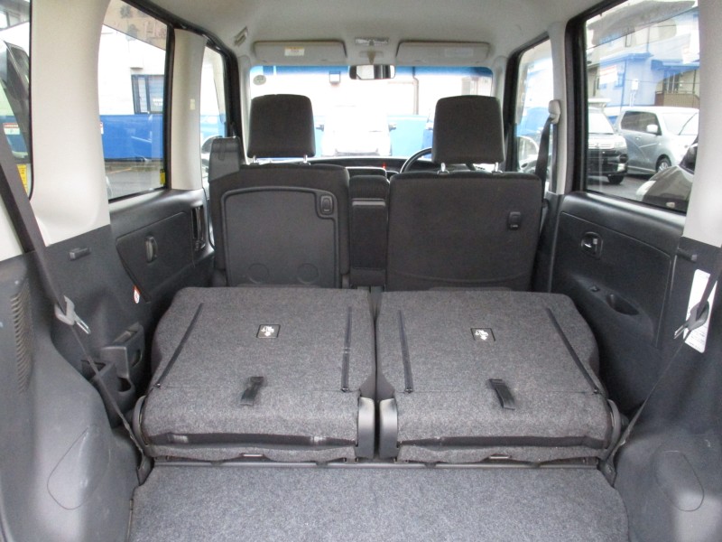 ダイハツ タント7枚目