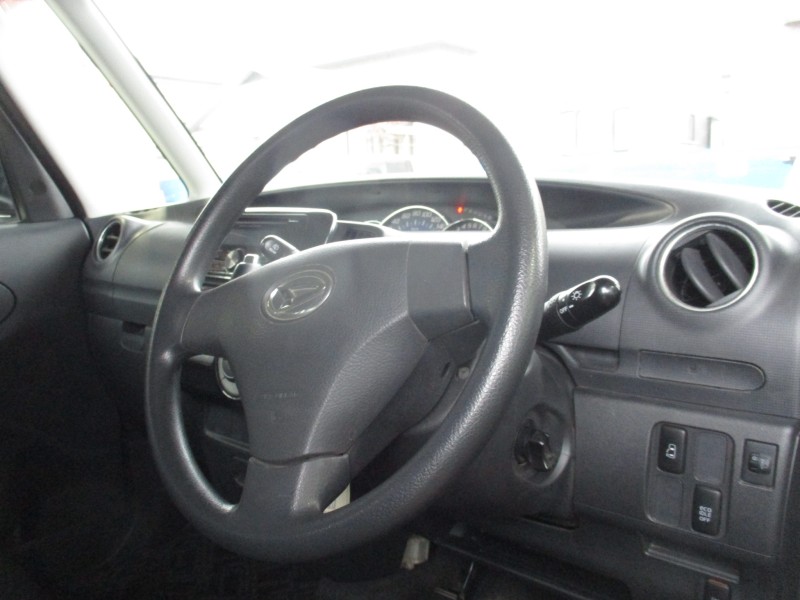 ダイハツ タント8枚目