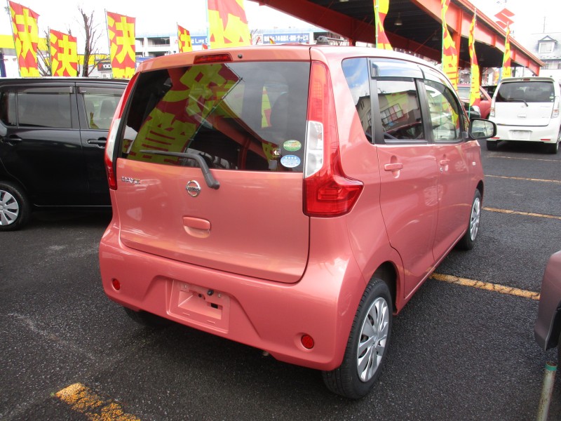 ニッサン デイズ3枚目