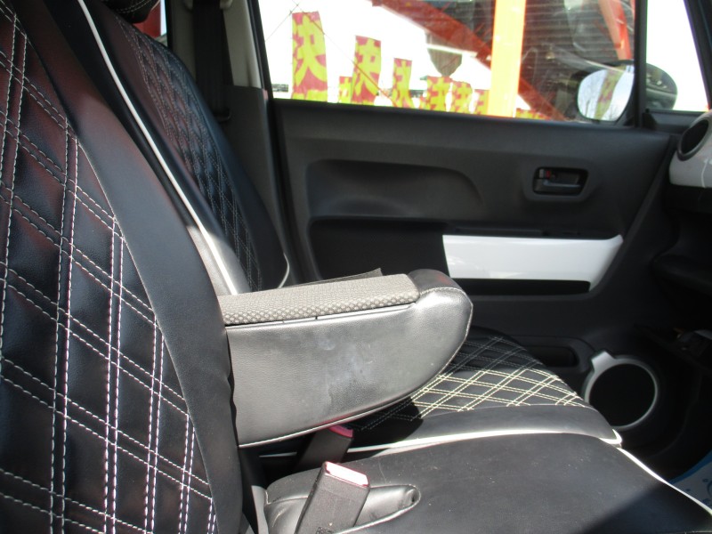 マツダ フレアクロスオーバー9枚目