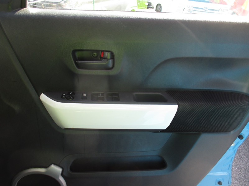 マツダ フレアクロスオーバー22枚目