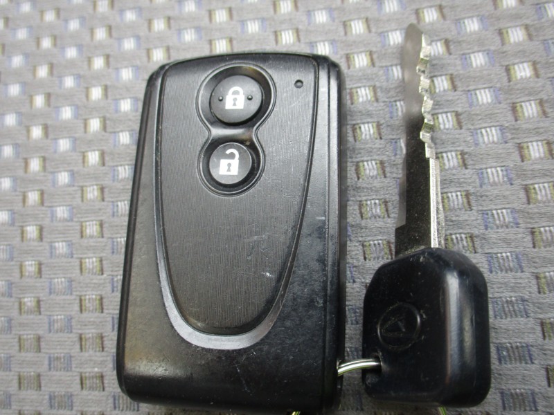 ダイハツ ミライース15枚目