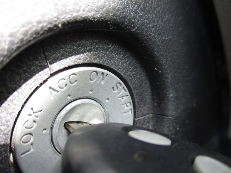 ダイハツ ミライース15枚目