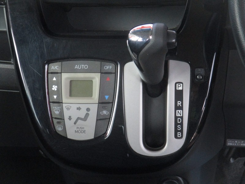 ダイハツ ムーヴ12枚目