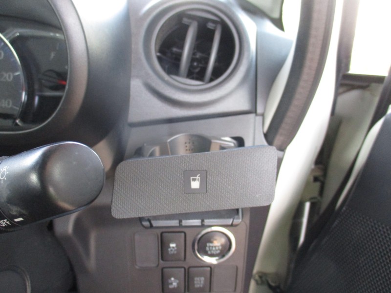 ダイハツ ムーヴ16枚目