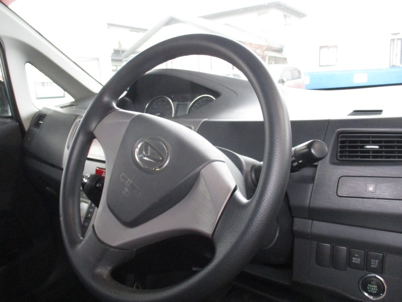 ダイハツ ムーヴ8枚目