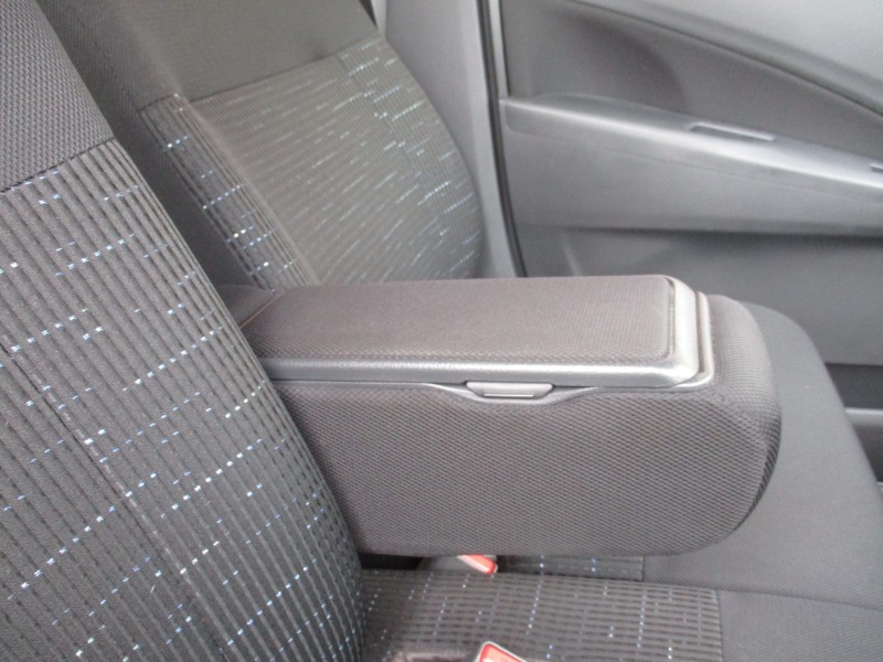 ダイハツ ムーヴ9枚目