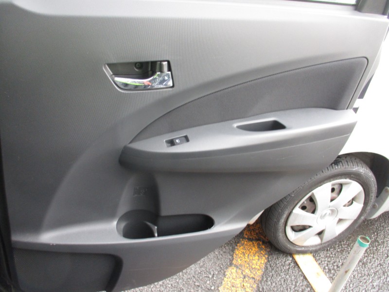 ダイハツ ムーヴ25枚目