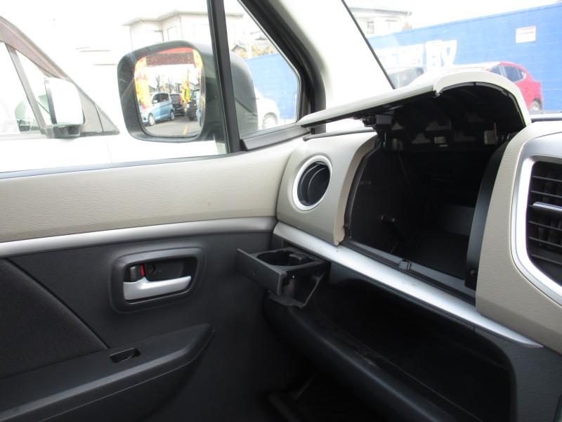 スズキ ワゴンR13枚目