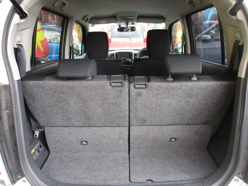 スズキ ワゴンR6枚目