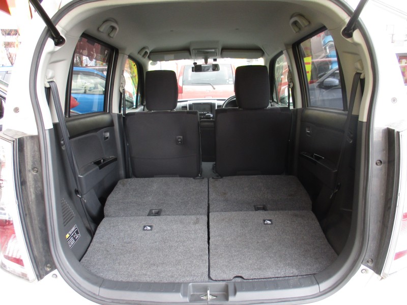 スズキ ワゴンR7枚目