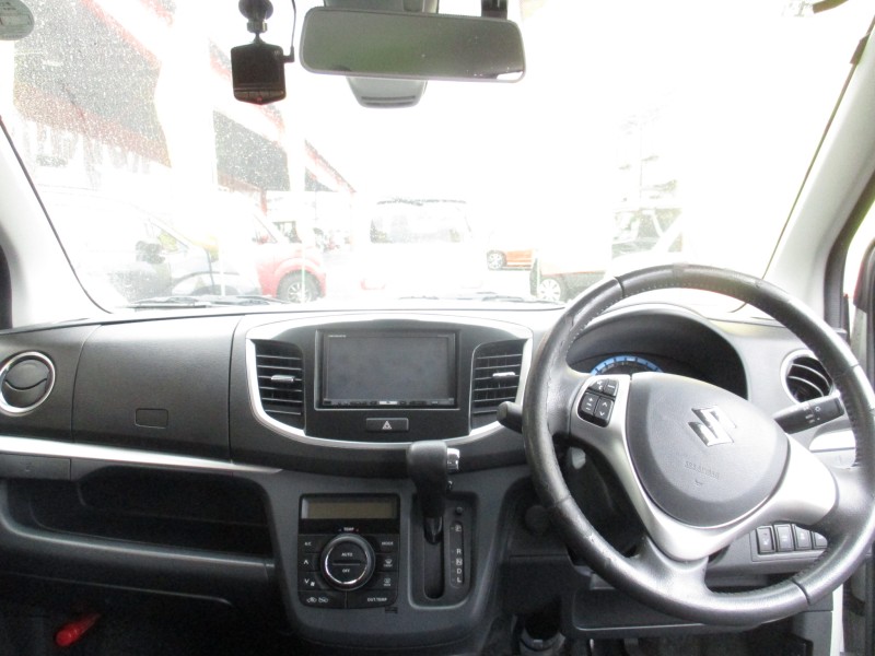 スズキ ワゴンR12枚目