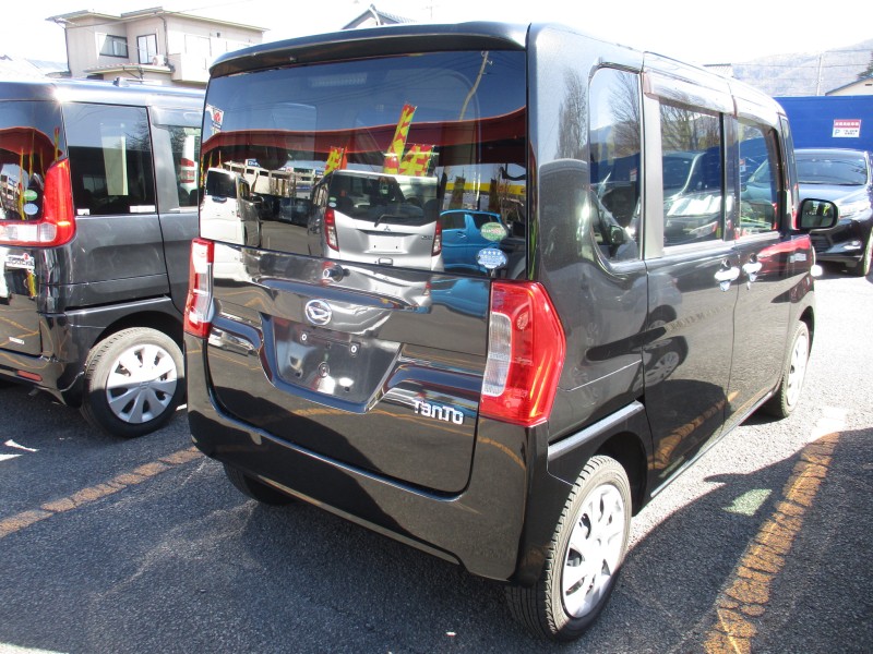 ダイハツ タント3枚目